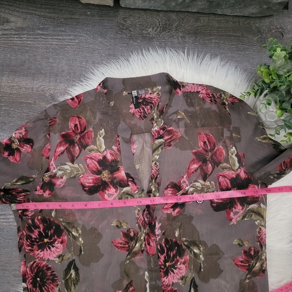 kut from the kloth jasmine taupe floral blouse size medium - Picture 5 of 9